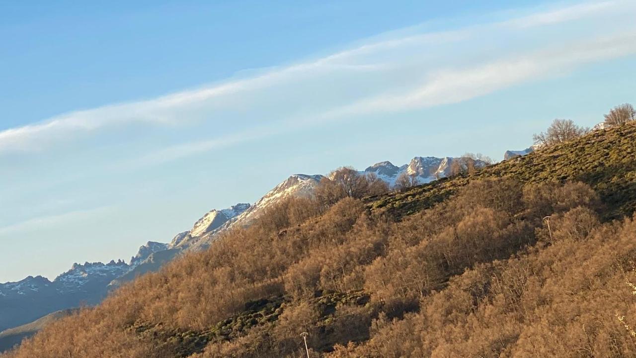 Villa Atardecer en Gredos 1 San Bartolomé de Tormes Exterior foto